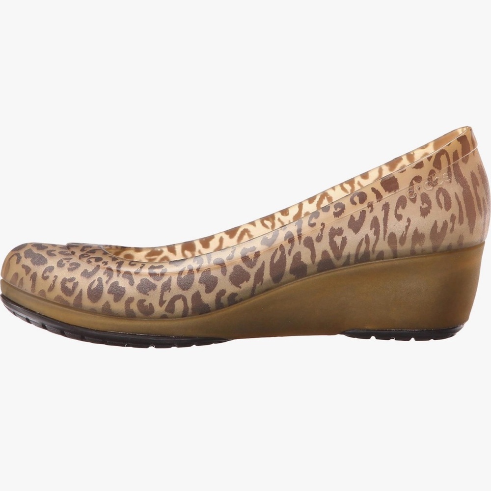 FREE SHIPPING CROCS Leopard Print Wedge Pump in Brown and Tan Size 8